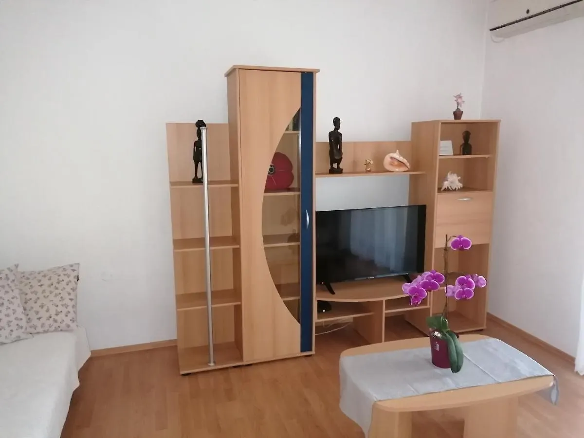 Apartments Maria Pula 0*,  Croatia