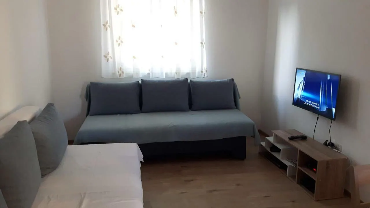 Apartments Maria Pula